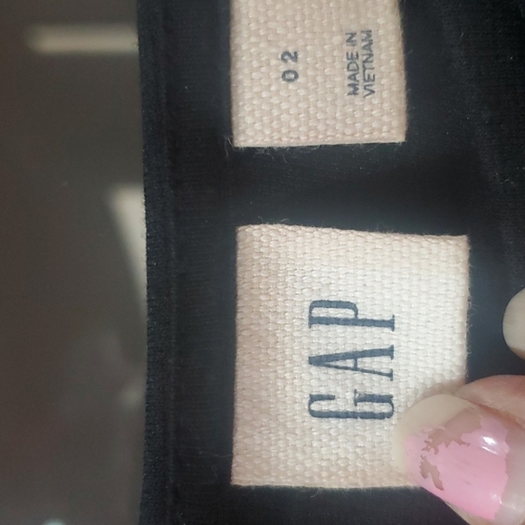 Gap little black dress Fit and flare size 2 - Picture 8 of 10